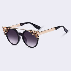 Winla New Fashion 2017 Cat Eye Sunglasses Women Luxury Diamond Decoration Reflective Coating Mirrors Shades UV400 Protection