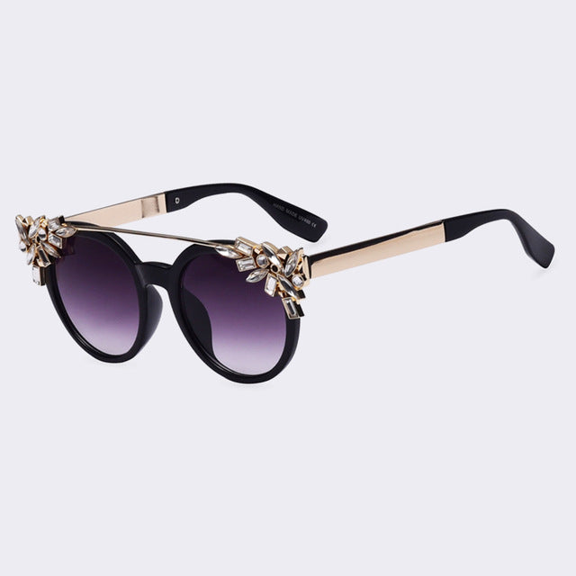 Winla New Fashion 2017 Cat Eye Sunglasses Women Luxury Diamond Decoration Reflective Coating Mirrors Shades UV400 Protection